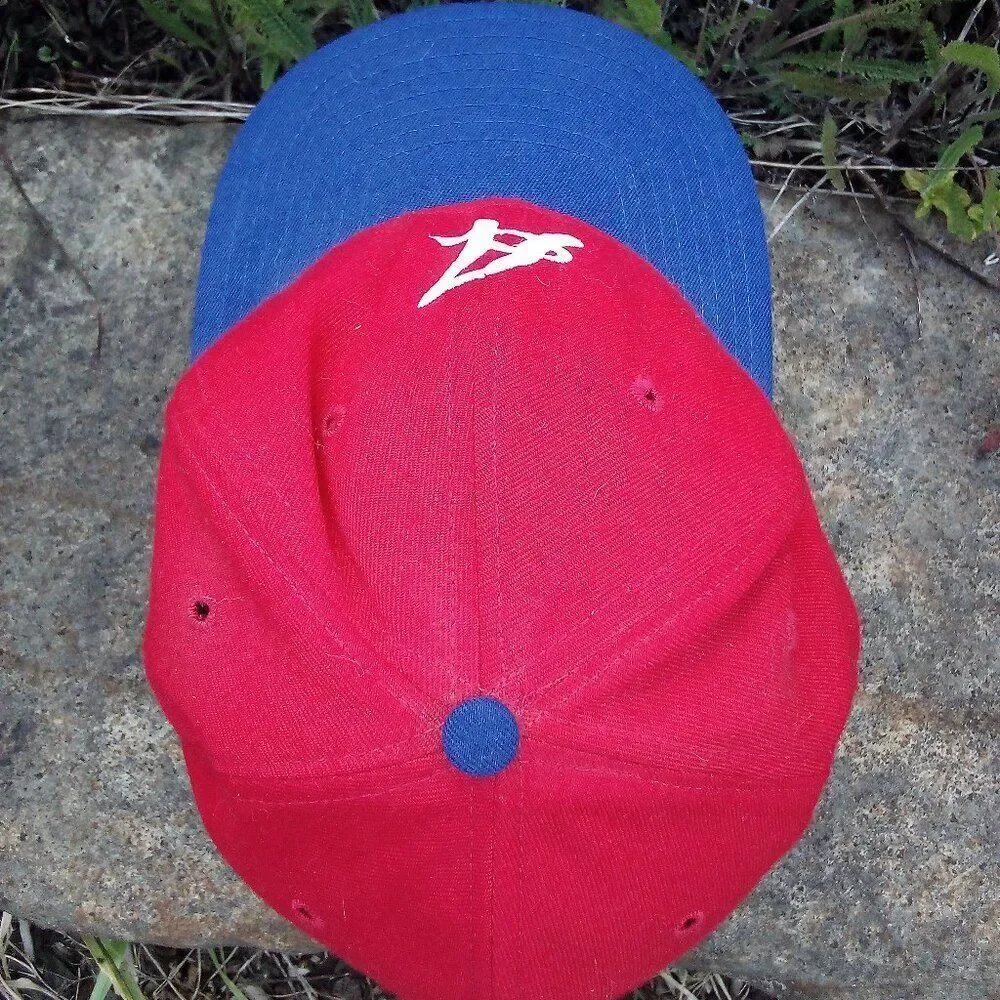 Vintage DeLong Atlanta Fitted Hat Cap 7 7/8